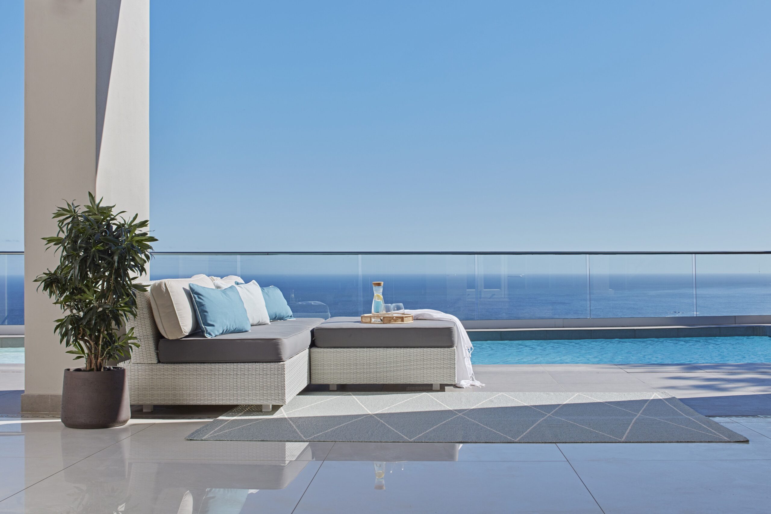 pappelina_max_sage_outdoor_creative